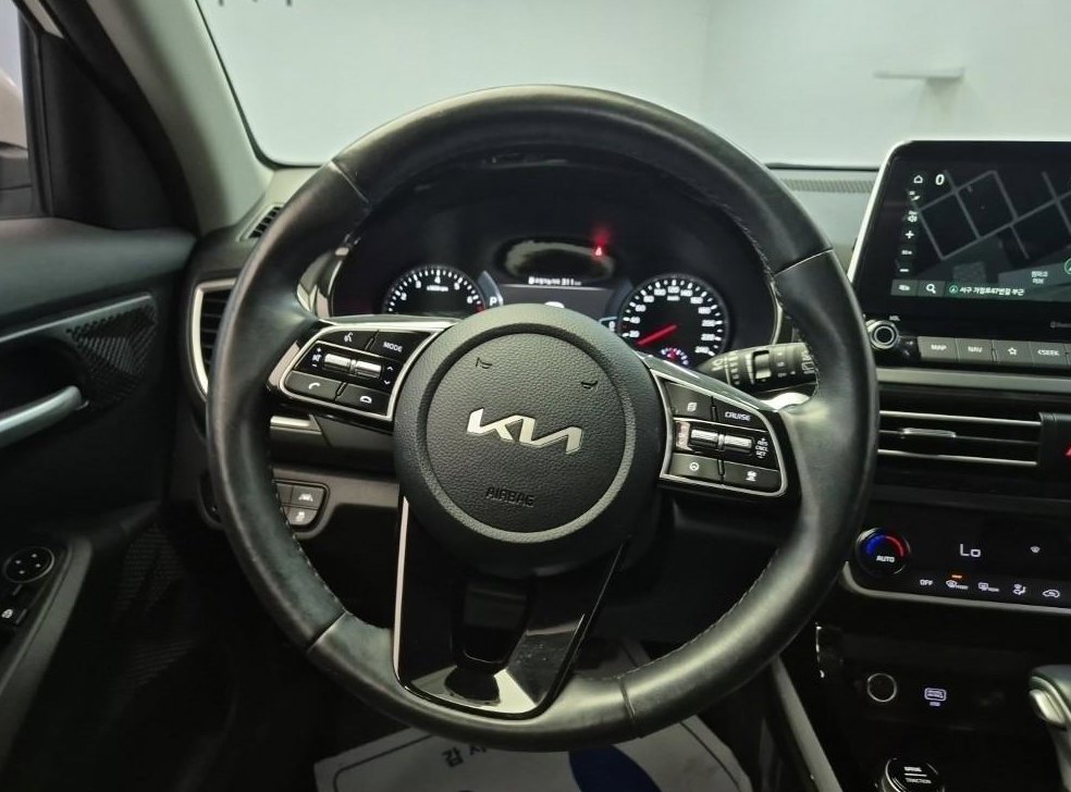 기아 셀토스 가솔린 1.6 터보 2WD 사진 9