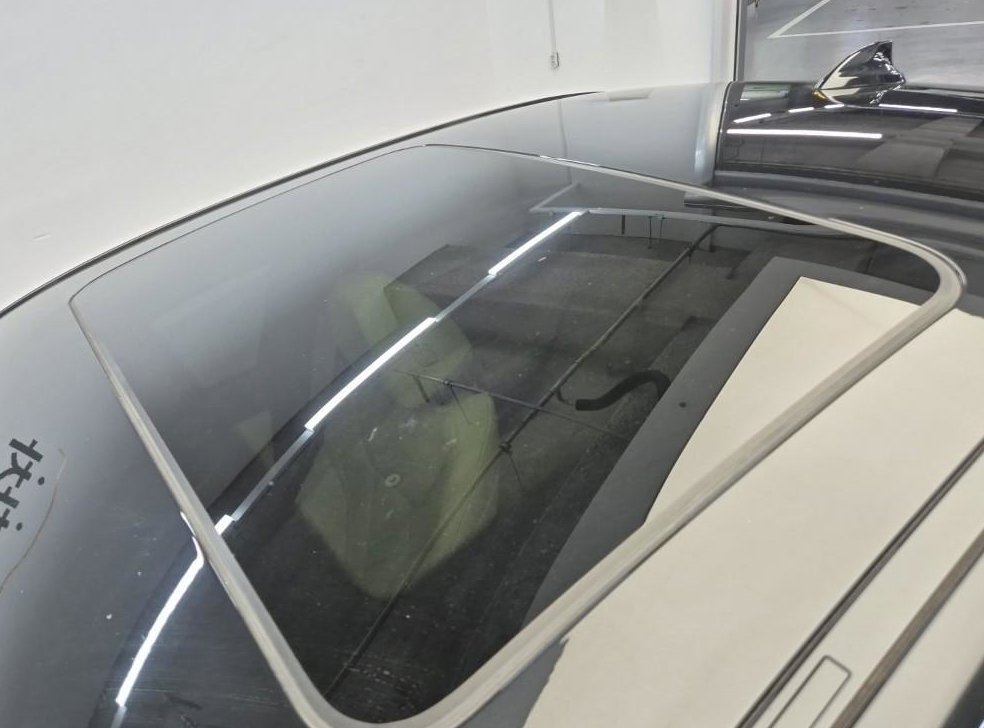 BMW 3시리즈 320i M 스포츠 사진 9