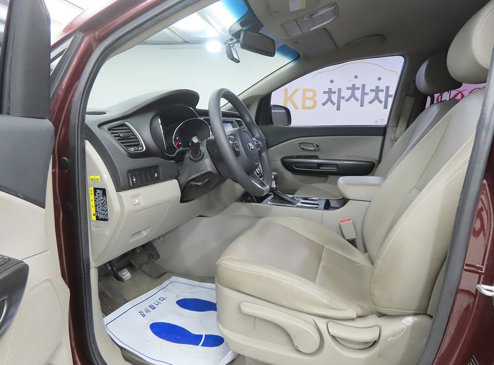 기아 카니발 디젤 11인승 디럭스 사진 5