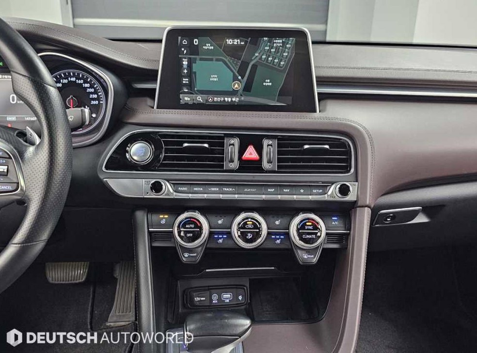 제네시스 G70 2.0T AWD 사진 14