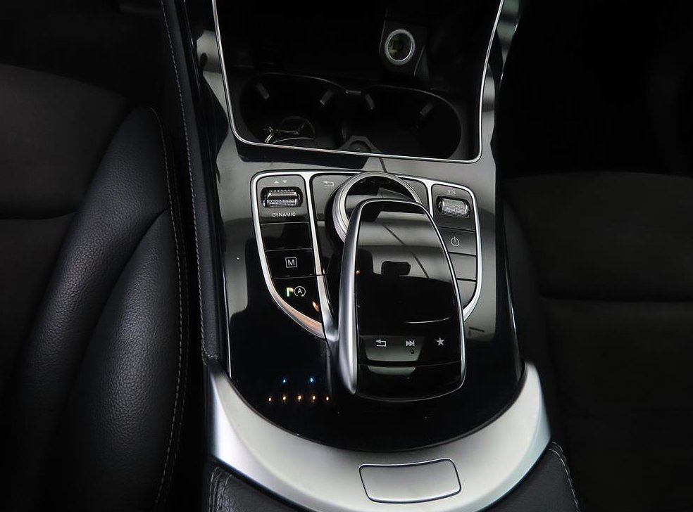 벤츠 GLC 클래스 GLC 300 4MATIC 쿠페 사진 11