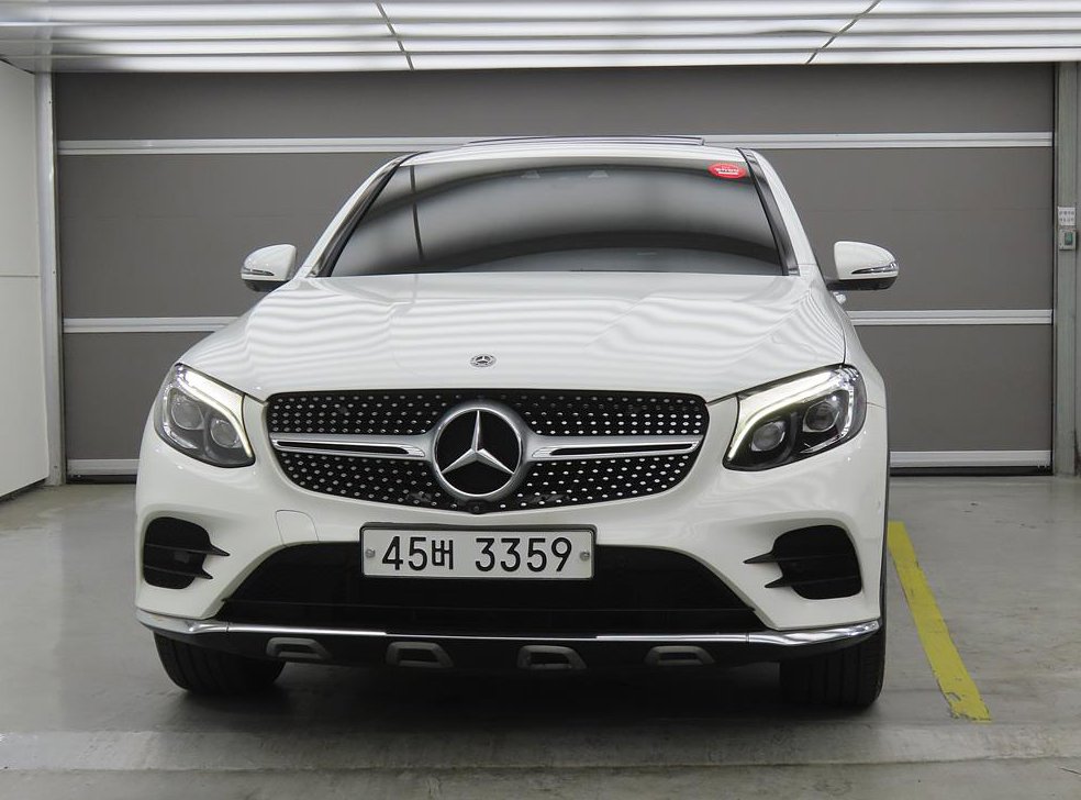 벤츠 GLC 클래스 GLC 300 4MATIC 쿠페 사진 2