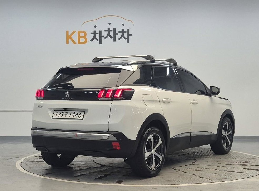푸조 3008 1.5 BlueHDi 알뤼르 사진 4