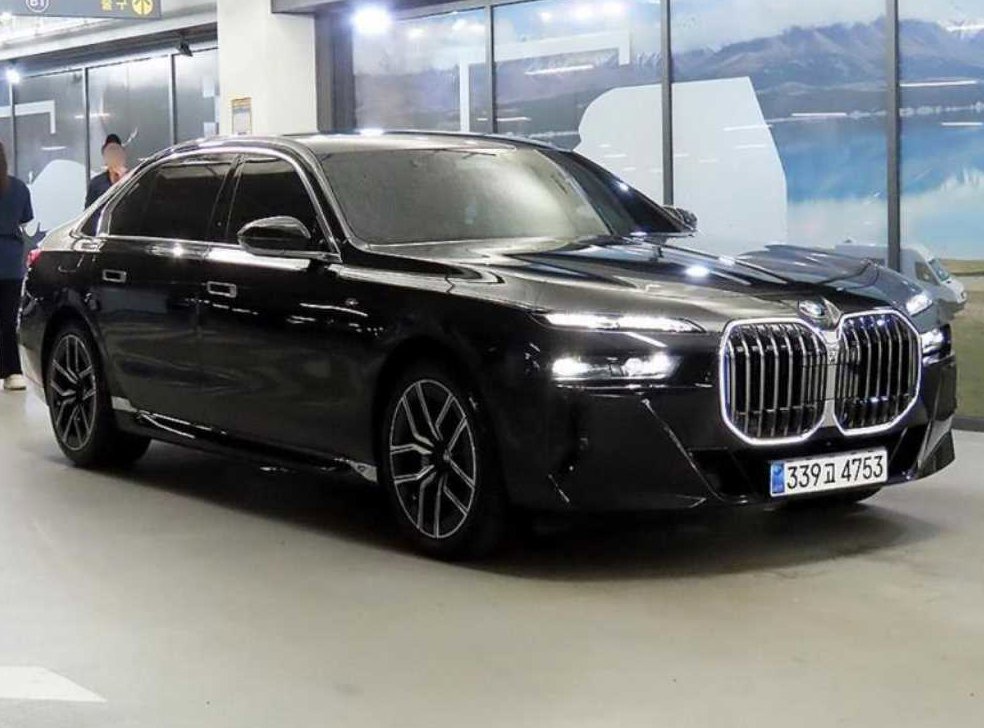 BMW 7시리즈 740i sDrive M 스포츠