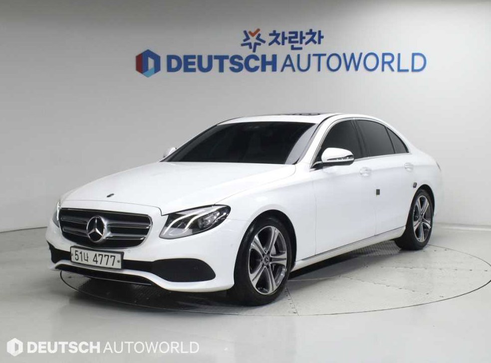 벤츠 E 클래스 E300 아방가르드