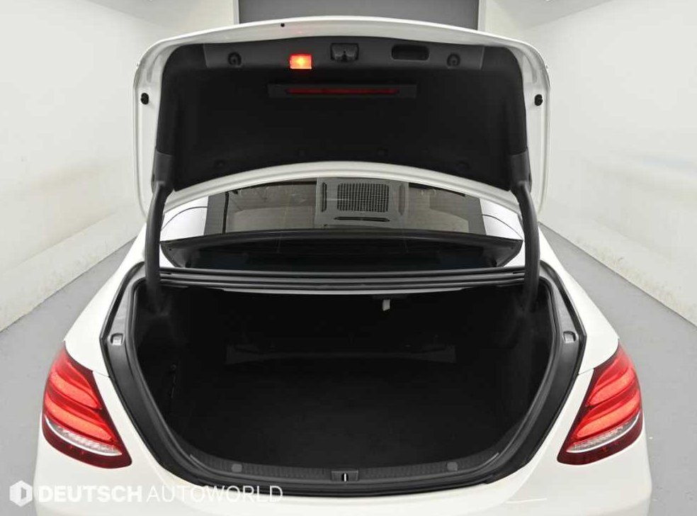 벤츠 E 클래스 E300 아방가르드 사진 19