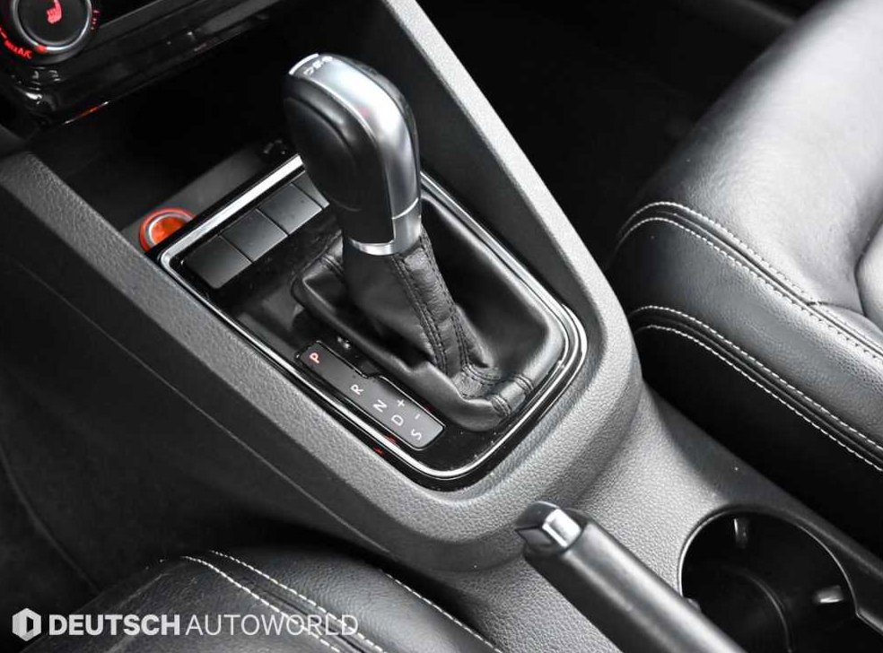 폭스바겐 제타 2.0 TDI 블루모션 사진 8