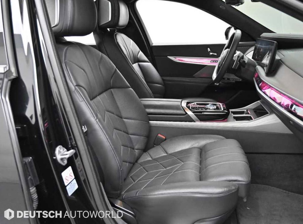 BMW 7시리즈 740i sDrive M 스포츠 사진 10