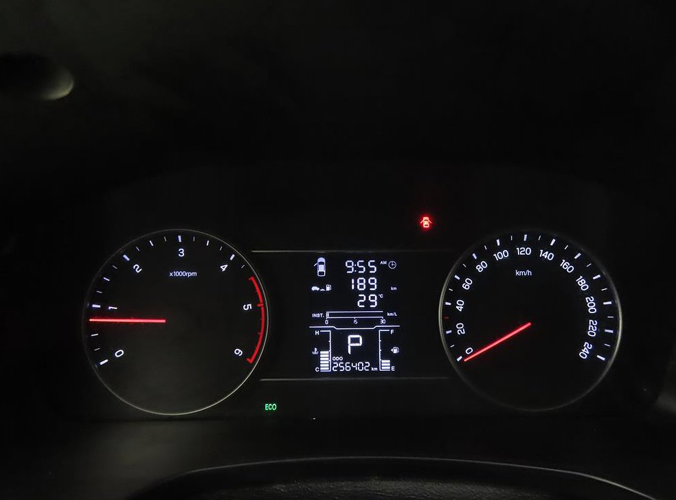 KG모빌리티(쌍용)  렉스턴 4WD 디젤 2.2 사진 8