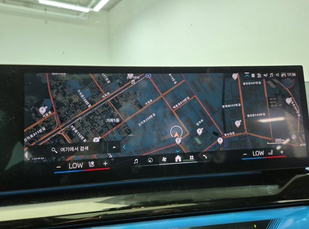 BMW 5시리즈 520i 사진 14