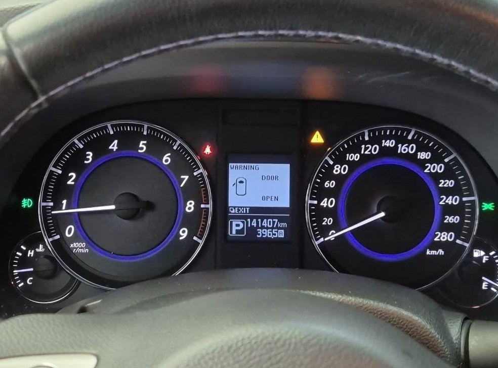 인피니티 QX 3.7 AWD 사진 6