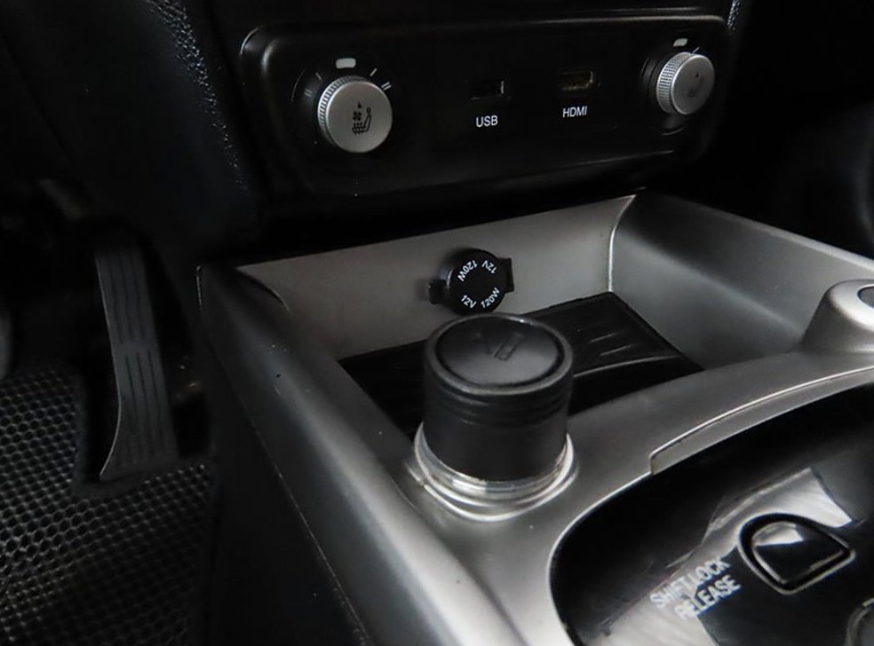KG모빌리티(쌍용)  티볼리 가솔린 2WD 1.6 LX 사진 12