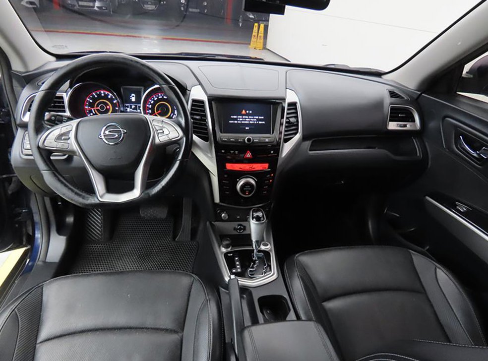 KG모빌리티(쌍용)  티볼리 가솔린 2WD 1.6 LX 사진 7