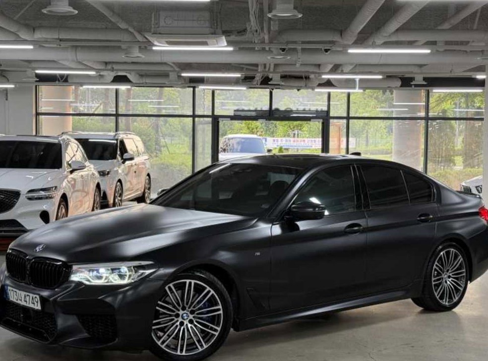 BMW 5시리즈 530i xDrive M 스포츠 플러스 사진 1