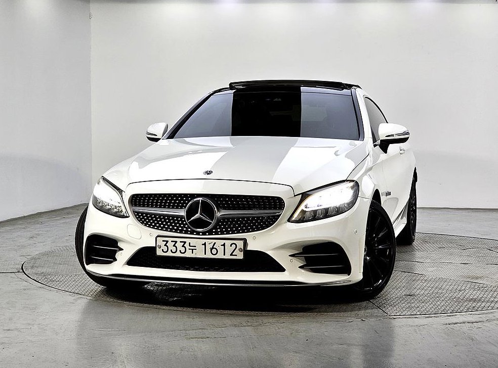 벤츠 C 클래스 C220 d 4MATIC 쿠페 사진 2