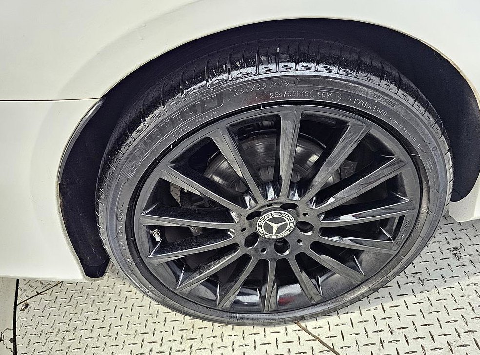 벤츠 C 클래스 C220 d 4MATIC 쿠페 사진 20
