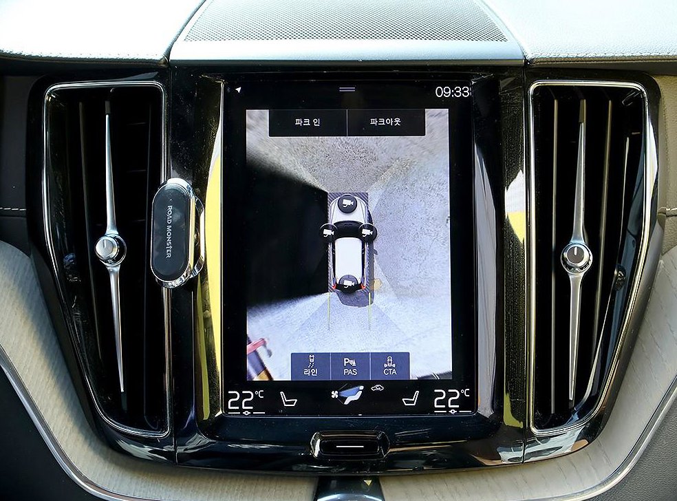 볼보 XC60 D5 AWD 인스크립션 사진 10