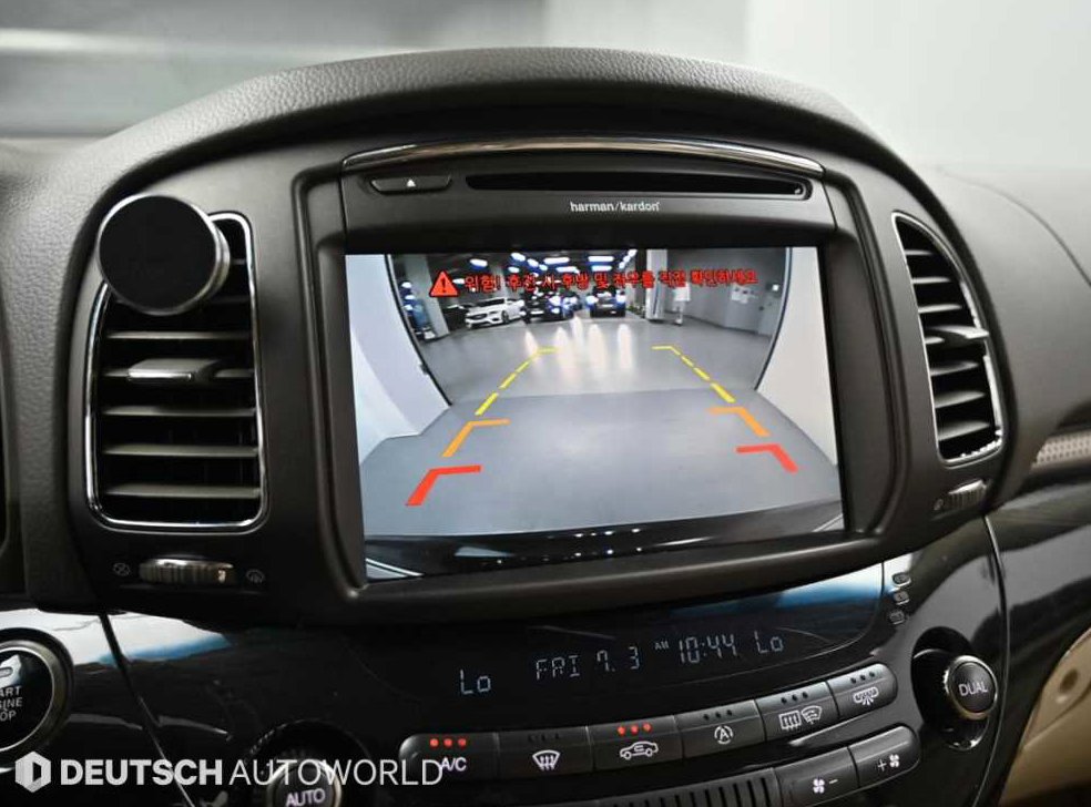 KG모빌리티(쌍용)  체어맨 가솔린 2WD V8 5000 사진 15