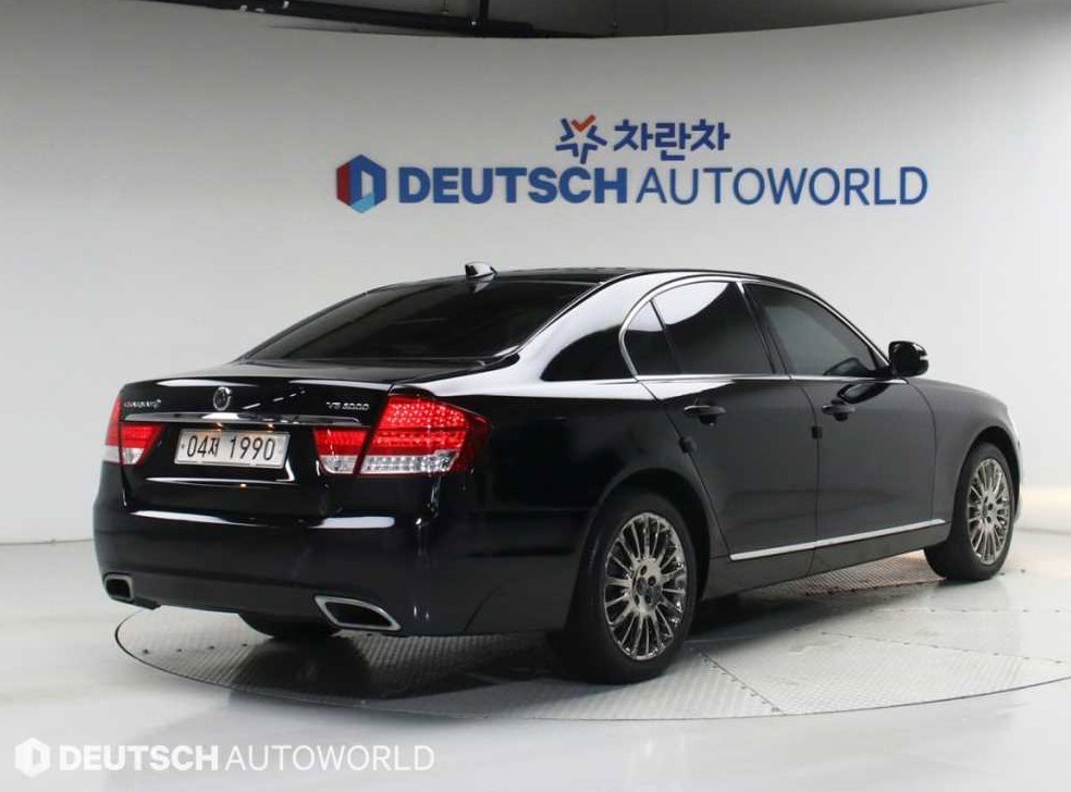 KG모빌리티(쌍용)  체어맨 가솔린 2WD V8 5000 사진 2