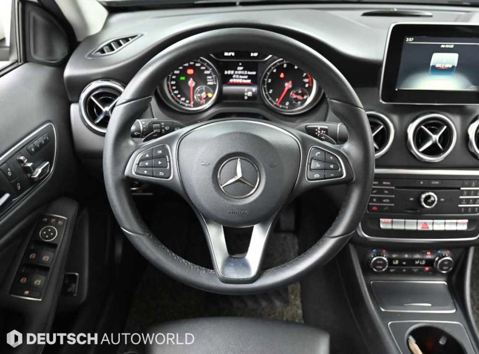 벤츠 GLA 클래스 GLA220 사진 13