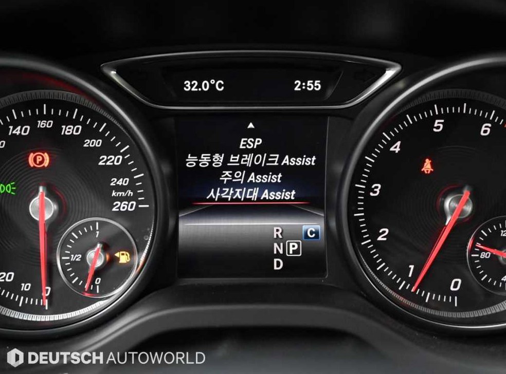 벤츠 GLA 클래스 GLA220 사진 17