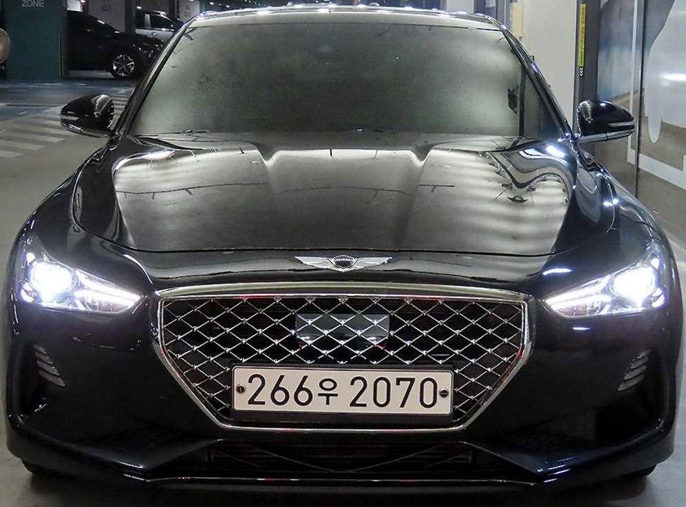 제네시스 G70 2.0T AWD 사진 2