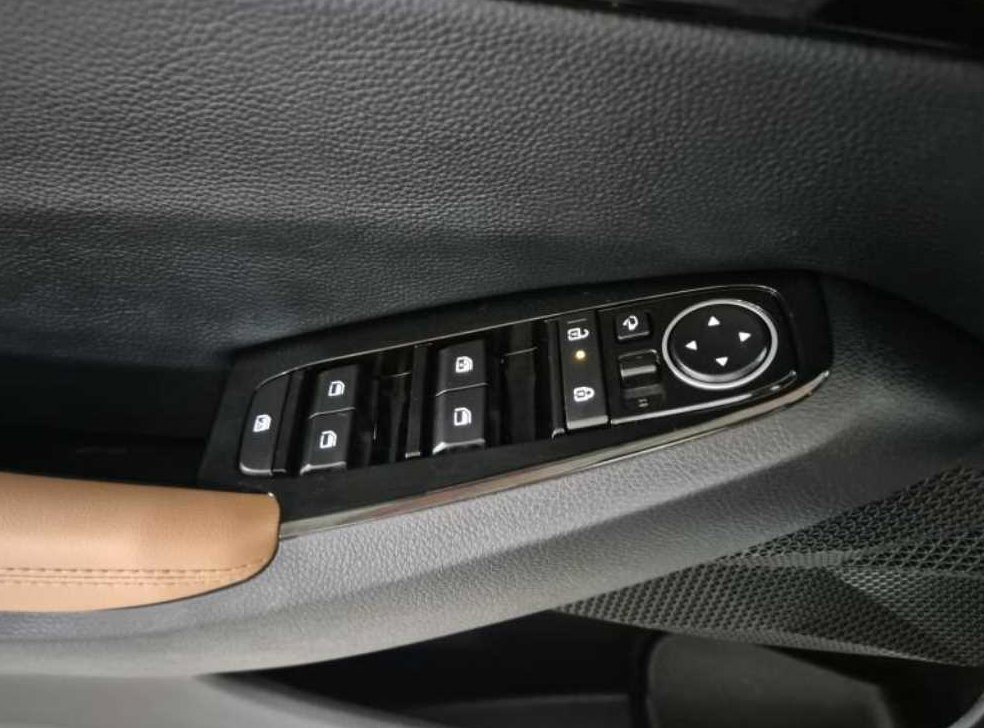 기아 셀토스 가솔린 2.0 2WD 사진 19