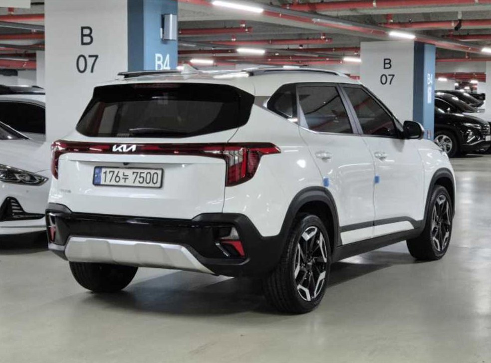 기아 셀토스 가솔린 2.0 2WD 사진 3