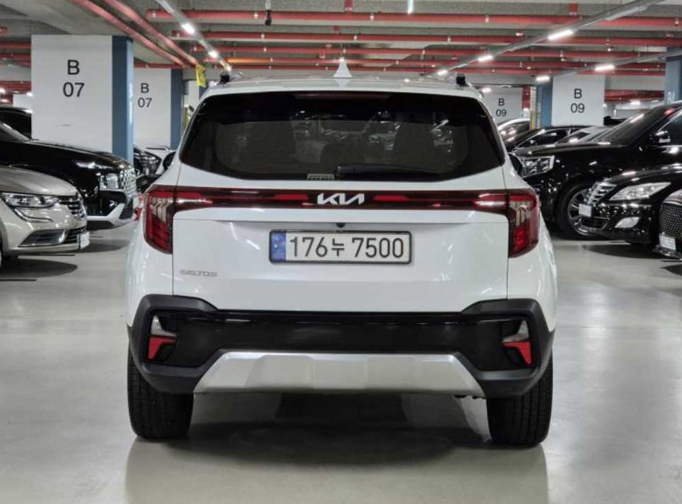 기아 셀토스 가솔린 2.0 2WD 사진 4