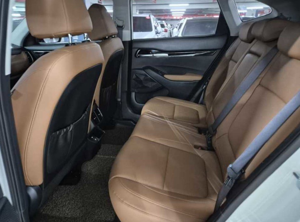 기아 셀토스 가솔린 2.0 2WD 사진 8