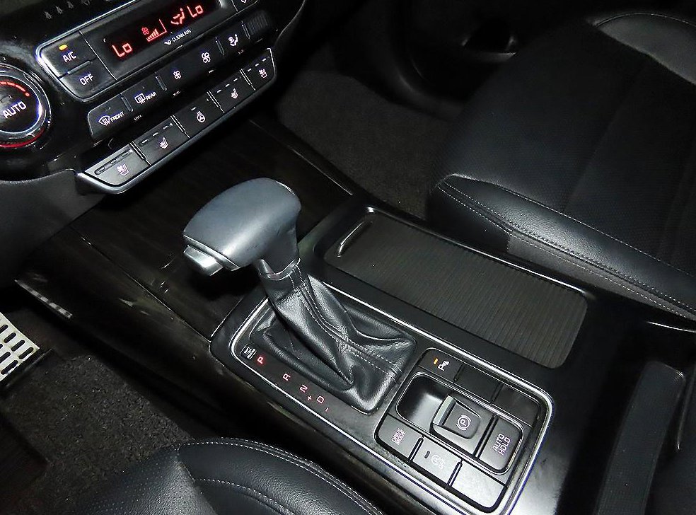 기아 쏘렌토 디젤 2.0 2WD 사진 12