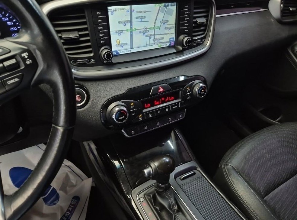 기아 쏘렌토 디젤 2WD 2.0 프레스티지 사진 10