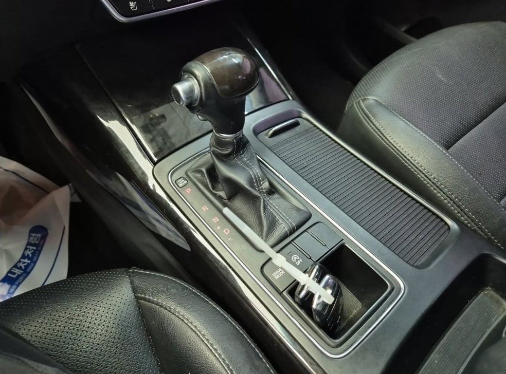 기아 쏘렌토 디젤 2WD 2.0 프레스티지 사진 8