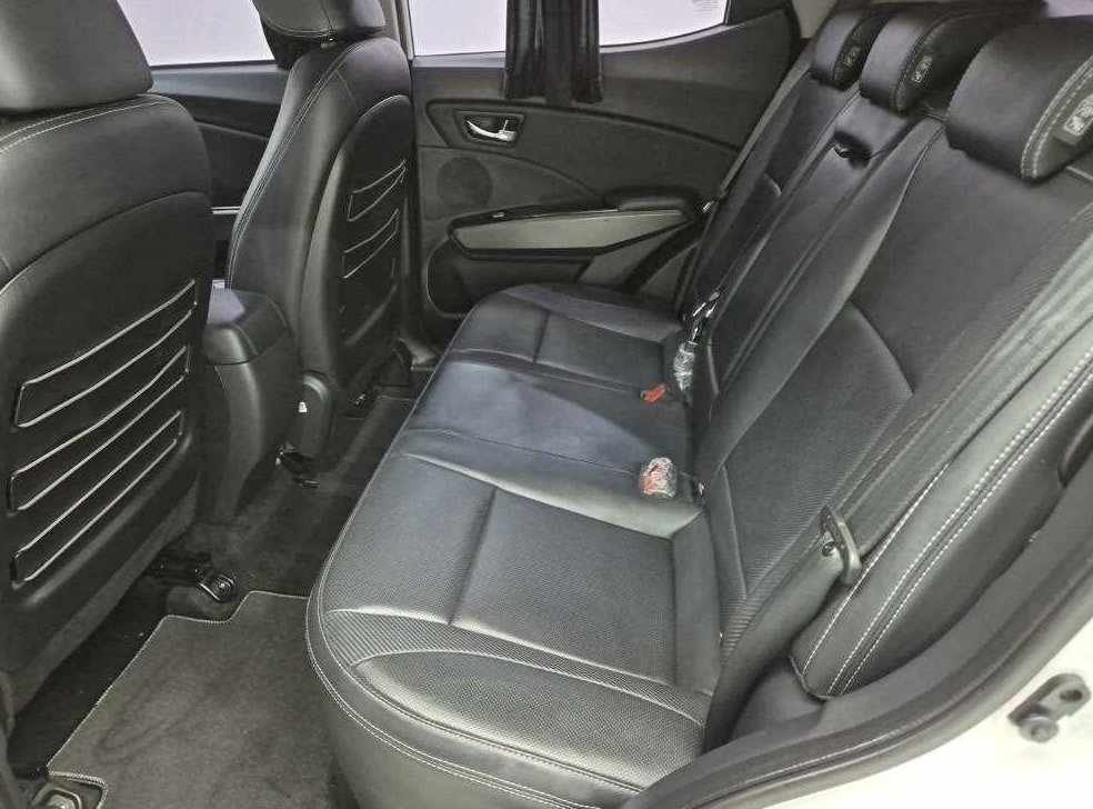 KG모빌리티(쌍용)  티볼리 가솔린 2WD 1.6 VX 사진 12