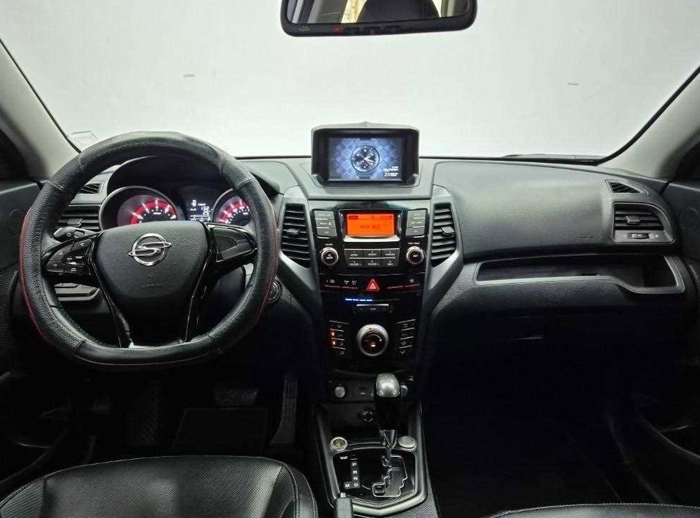 KG모빌리티(쌍용)  티볼리 가솔린 2WD 1.6 VX 사진 7