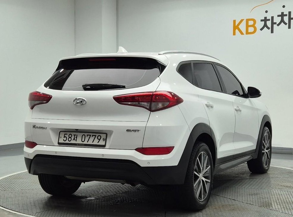 현대 투싼 디젤 1.7 2WD 사진 3