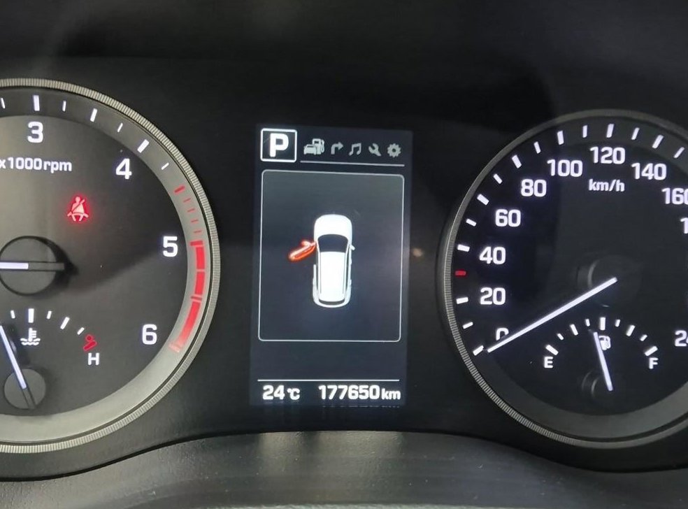 현대 투싼 디젤 1.7 2WD 사진 6