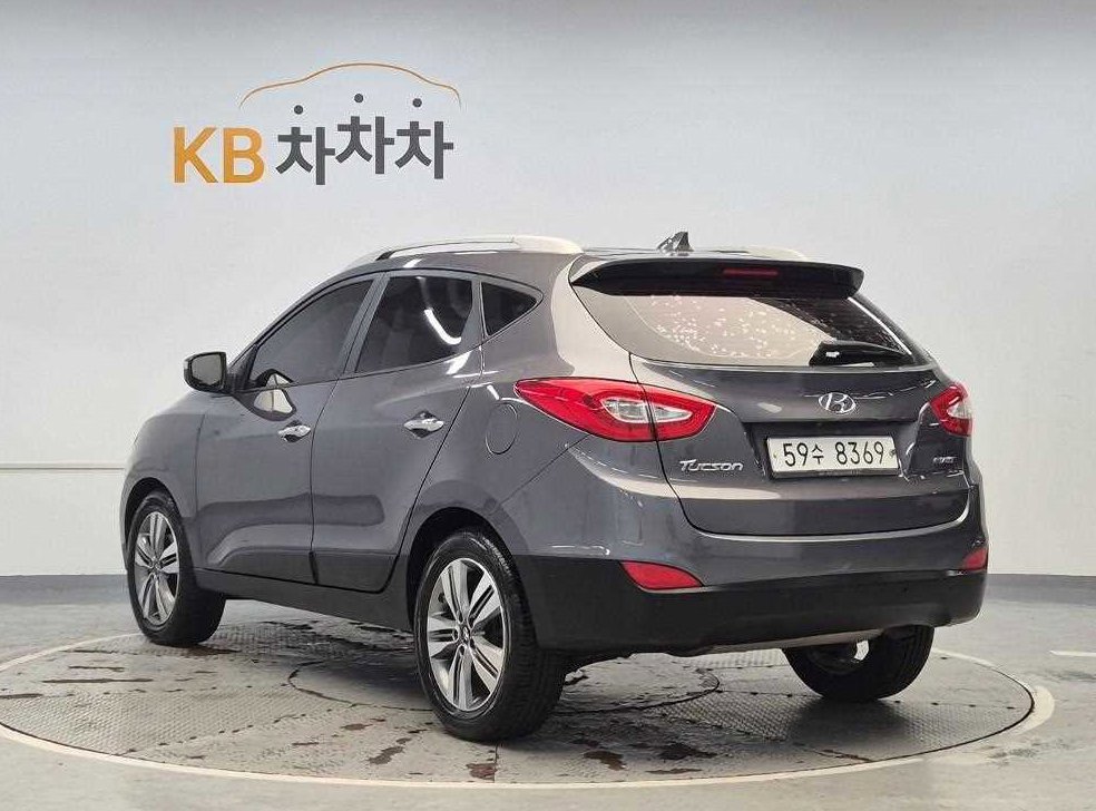 현대 투싼 디젤(E-VGT)2WD 사진 2