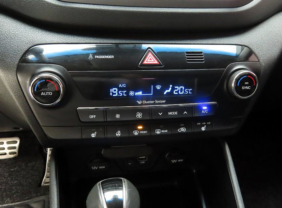 현대 투싼 디젤 1.7 2WD 사진 10