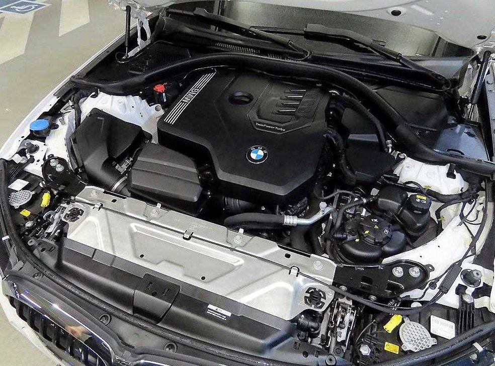 BMW 3시리즈 320i 투어링 M 스포츠 사진 19