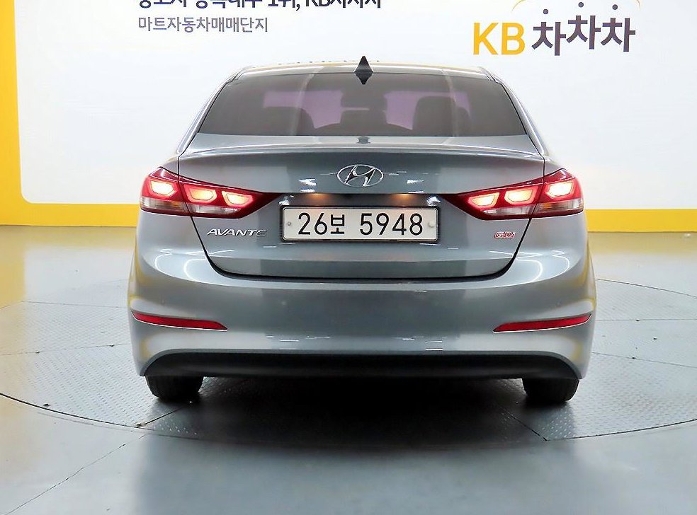 현대 아반떼 1.6 GDI 스마트 사진 3