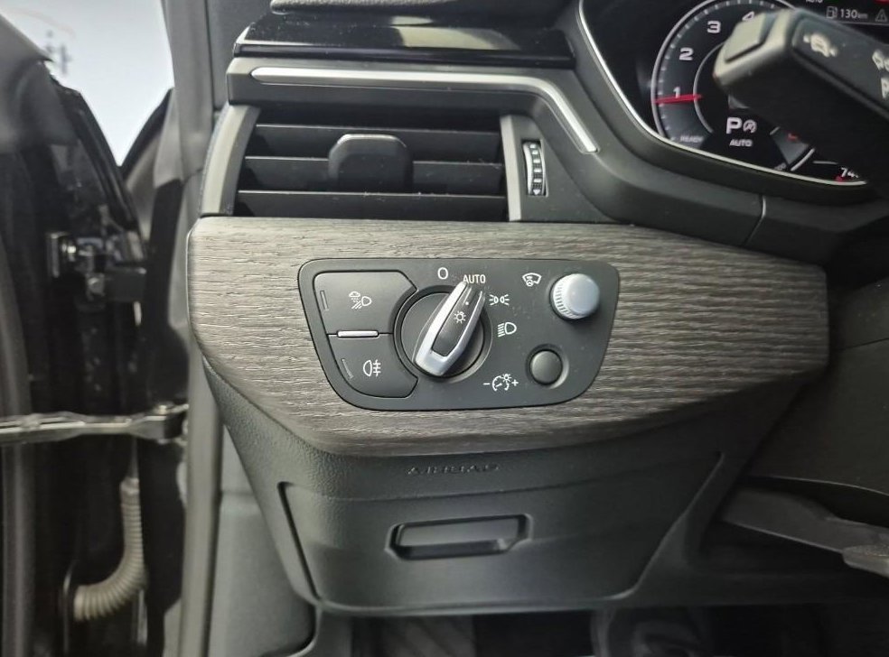 아우디 A5 45 TFSI 콰트로 프리미엄 카브리올레 사진 18