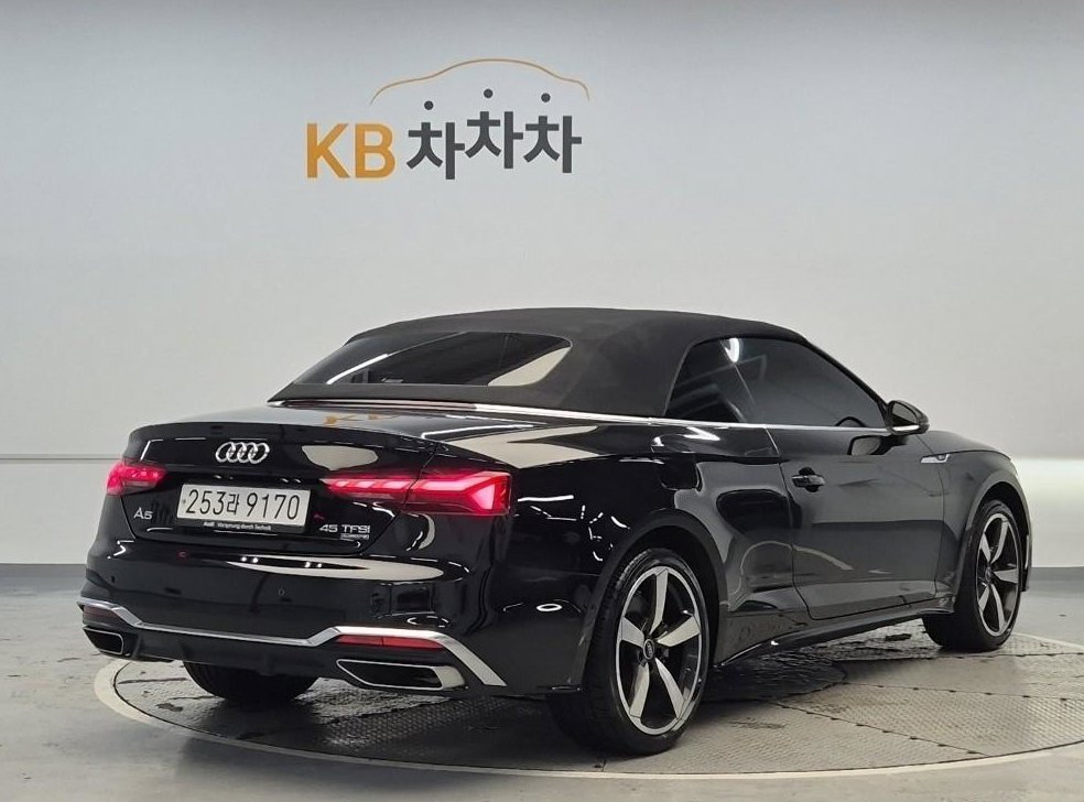 아우디 A5 45 TFSI 콰트로 프리미엄 카브리올레 사진 3