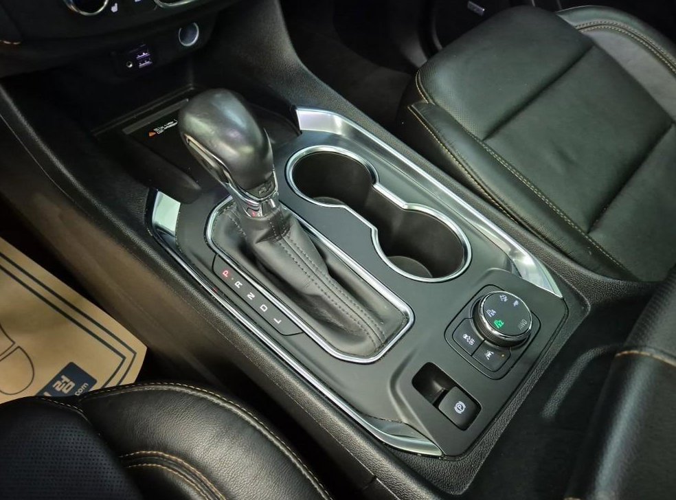 쉐보레 트래버스 3.6 AWD 레드라인 사진 8