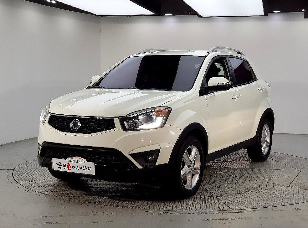 KG모빌리티(쌍용)  코란도 2WD 2.0 RX 사진 2