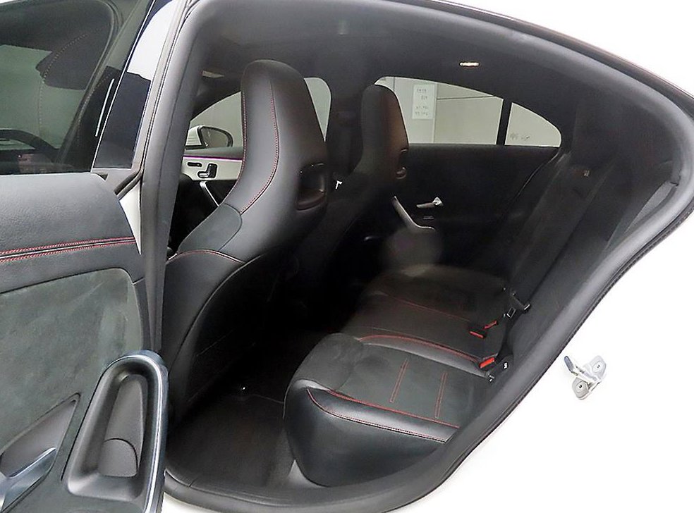 벤츠 CLA 클래스 CLA 250 4MATIC 사진 6