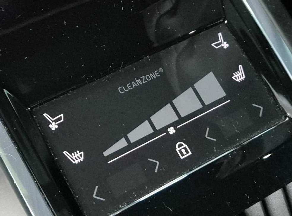 볼보 S90 B6 AWD 인스크립션 사진 19