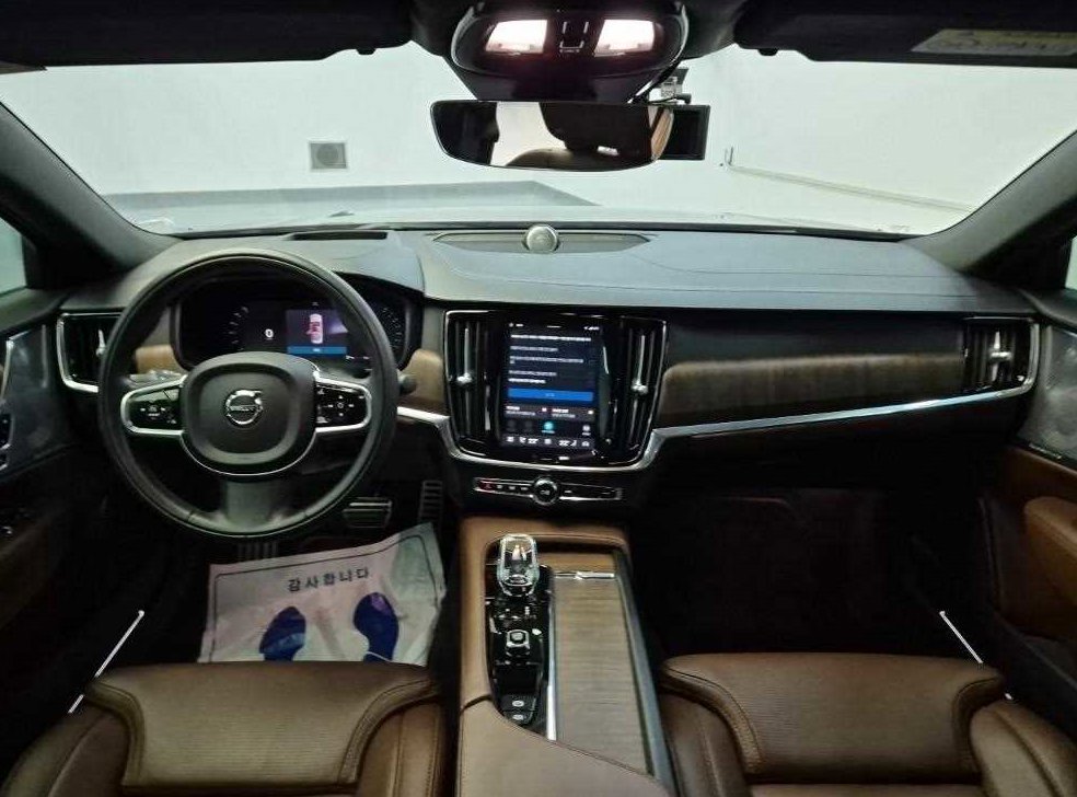 볼보 S90 B6 AWD 인스크립션 사진 7