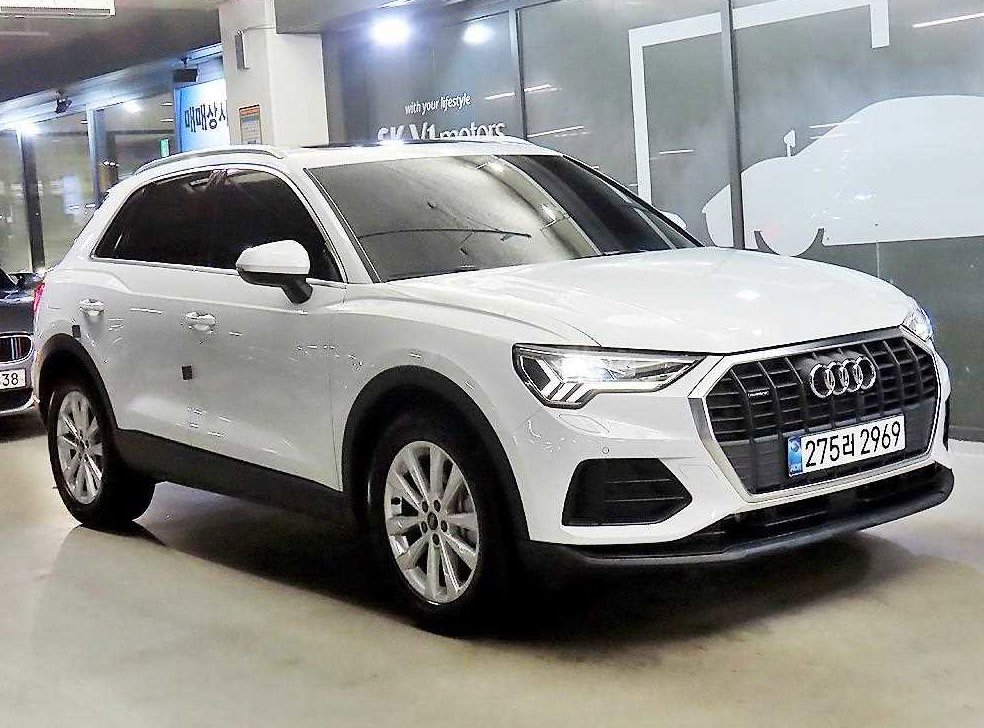 아우디 Q3 40 TFSI 콰트로