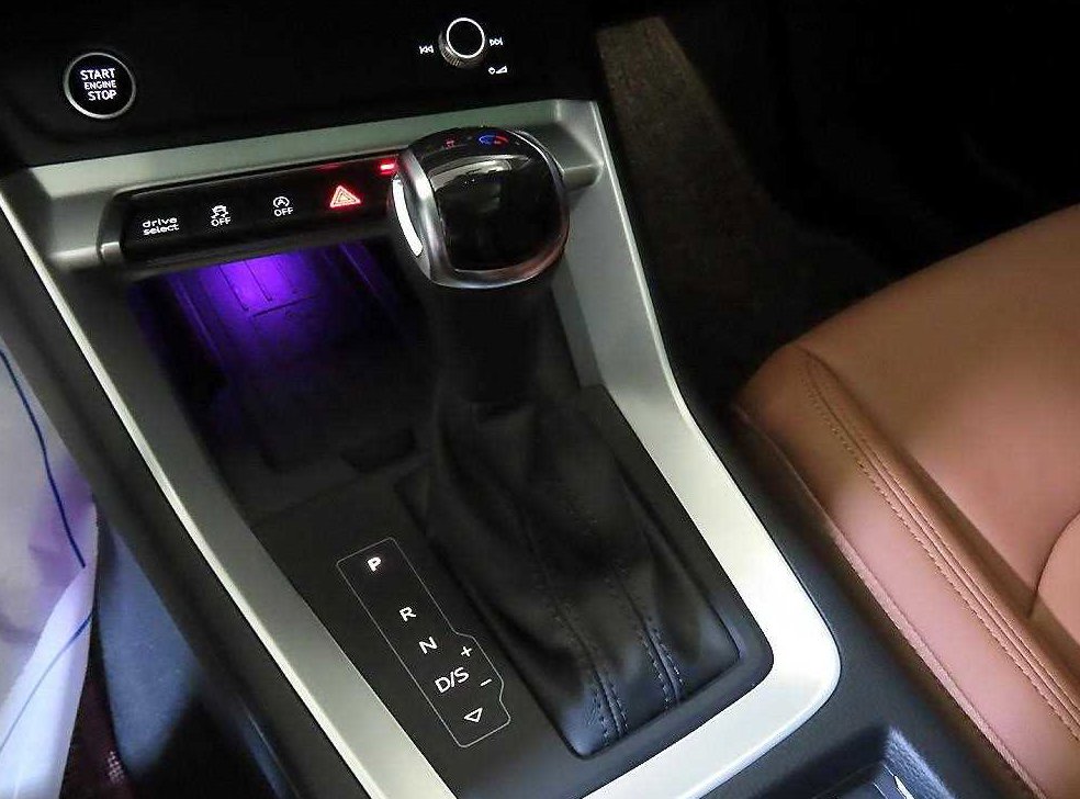 아우디 Q3 40 TFSI 콰트로 사진 12